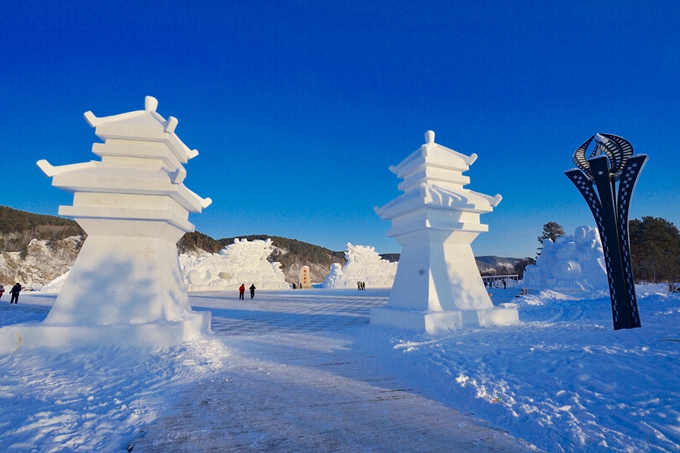 冬天去漠河旅游要怎么玩？吃穿住行实用攻略，赶快收藏