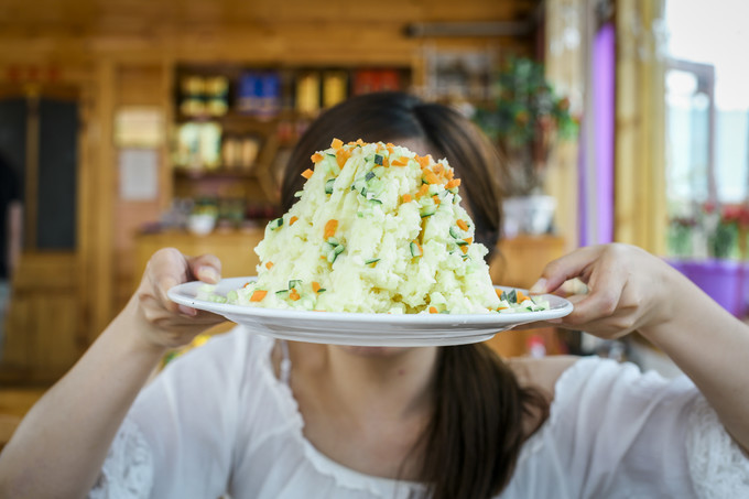 【精彩游记分享】穿越绿浪，记忆中的呼伦贝尔（美食+住宿篇）
